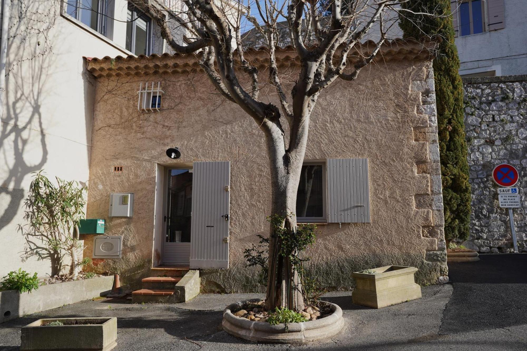 Maison De Village Provencal Ventabren Exterior photo